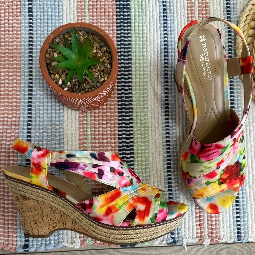 Naturalizer Lulianna Floral Ankle Strap Wedge Sandal Heel Shoes Size 8 1/2W